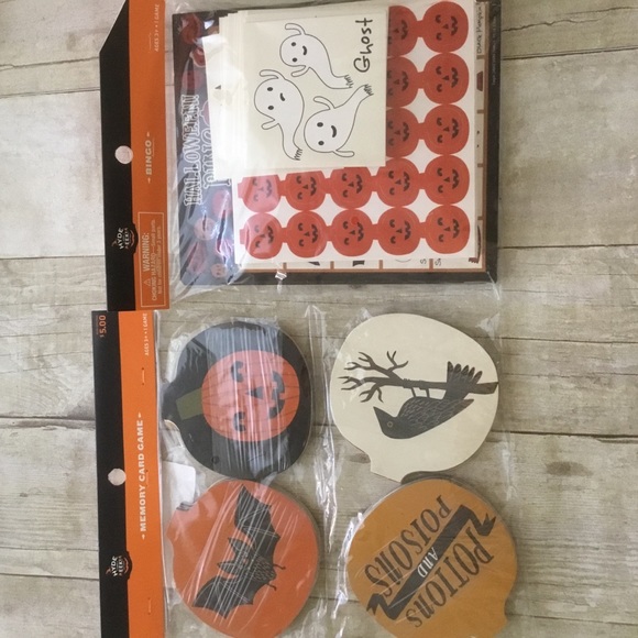 Halloween Party Supplies Bundle 👻 🎃 - Picture 4 of 7